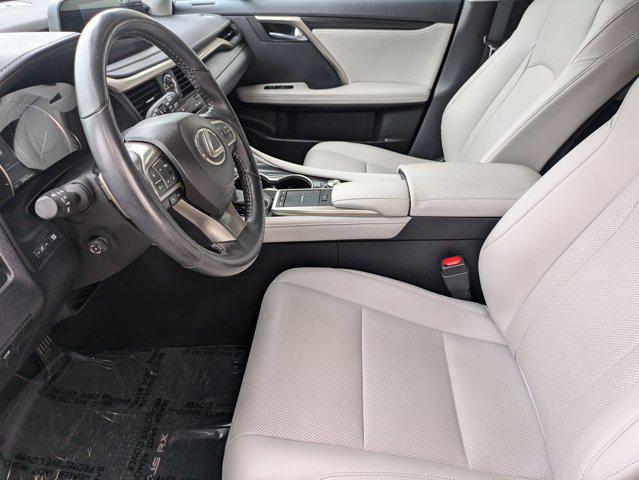 Photo of 2022 Atomic Silver Lexus RX 350
