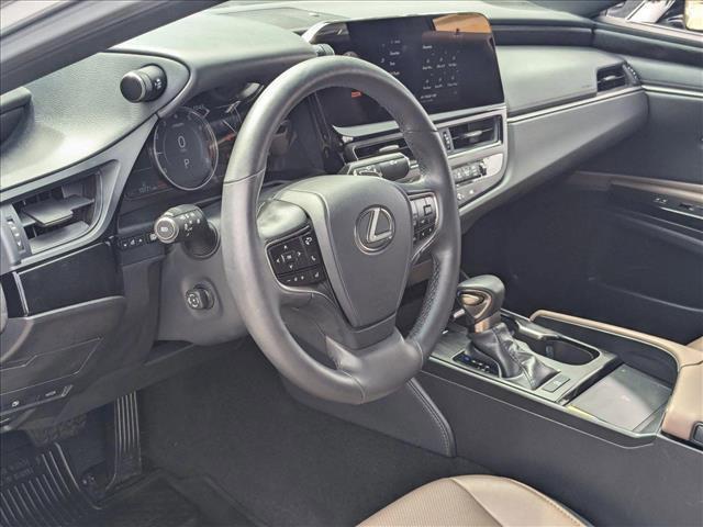 Photo of 2024 Iridium Lexus ES 350