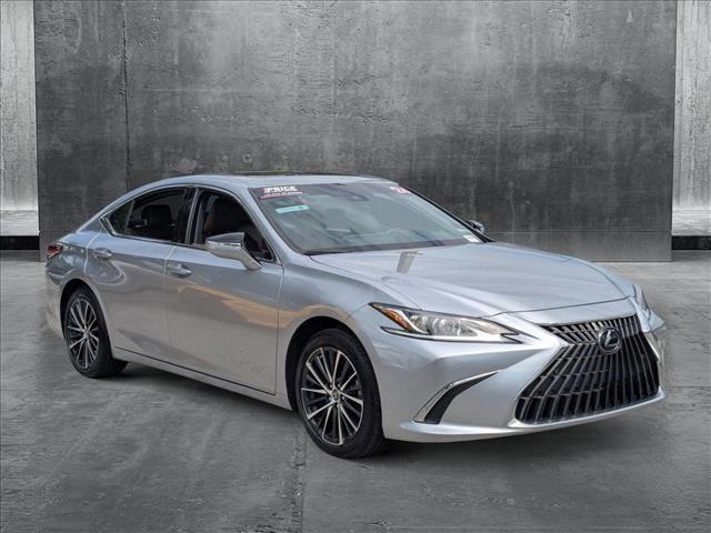 Photo of 2024 Iridium Lexus ES 350