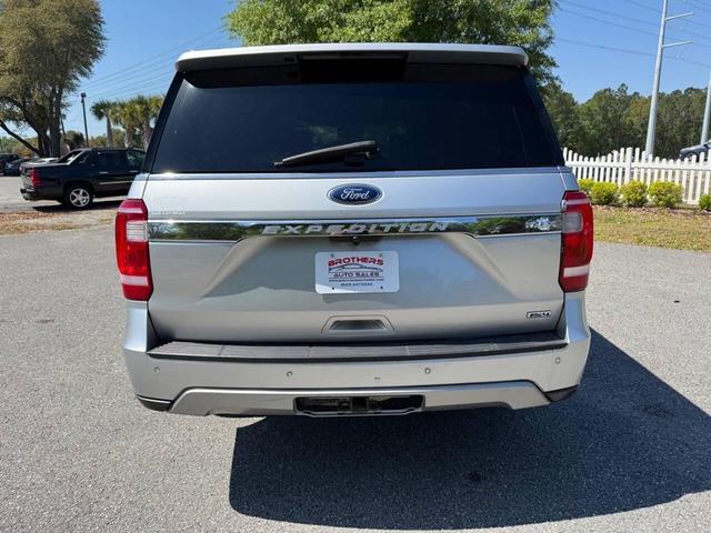 Photo of 2019 Ingot Silver Metallic Ford Expedition Max