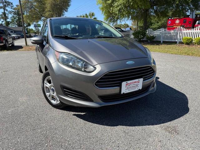 Photo of 2014 Storm Gray Metallic Ford Fiesta