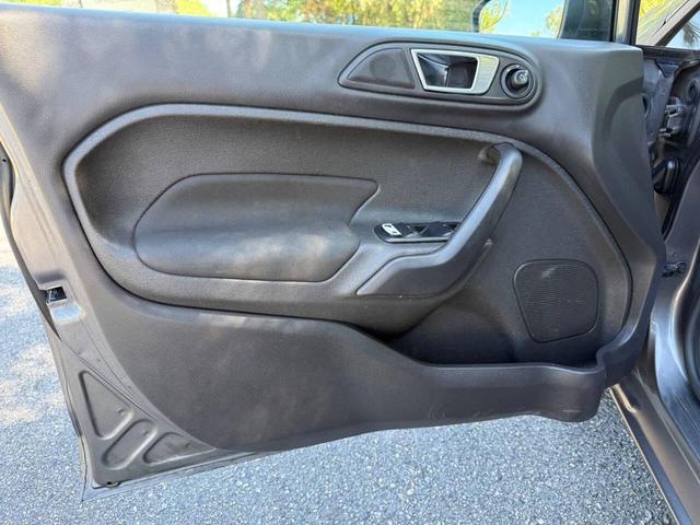 Photo of 2014 Storm Gray Metallic Ford Fiesta