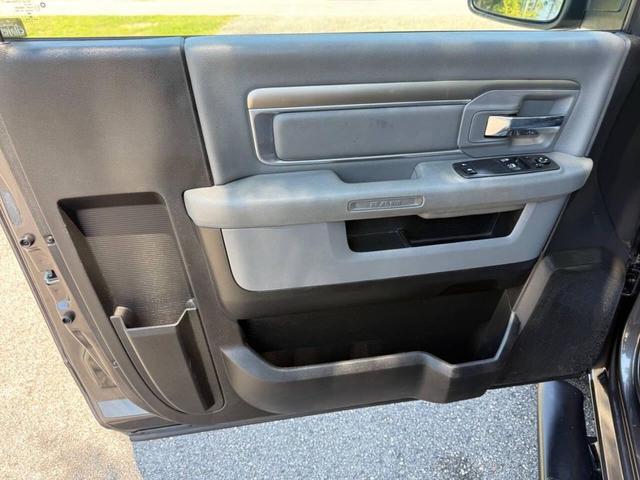 Photo of 2019 Gray RAM 1500