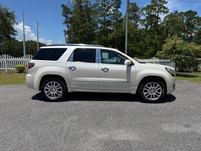 Photo of 2015 White Diamond Tricoat GMC Acadia