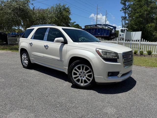 Photo of 2015 White Diamond Tricoat GMC Acadia
