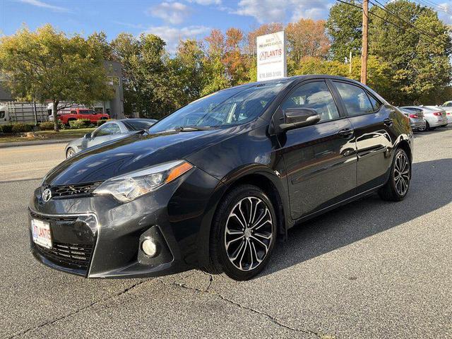 Photo of 2016 Black Sand Pearl Toyota Corolla