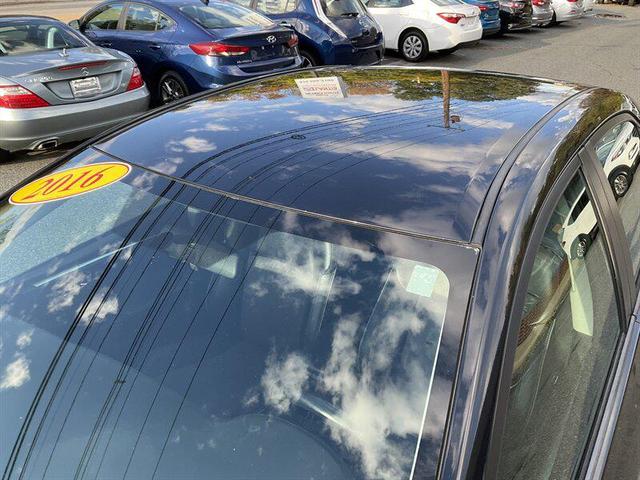 Photo of 2016 Black Sand Pearl Toyota Corolla