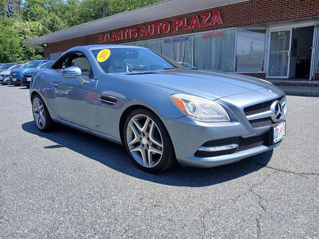 Photo of 2013 Lunar Blue Metallic Mercedes-Benz SLK-Class