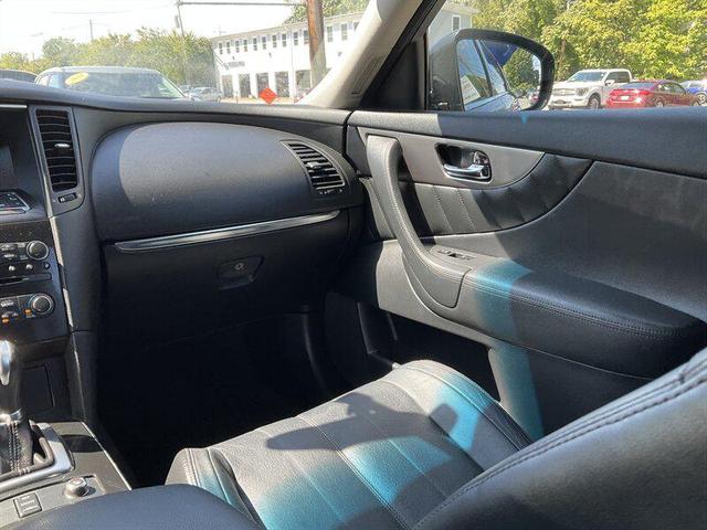 Photo of 2013 Iridium Blue INFINITI FX37