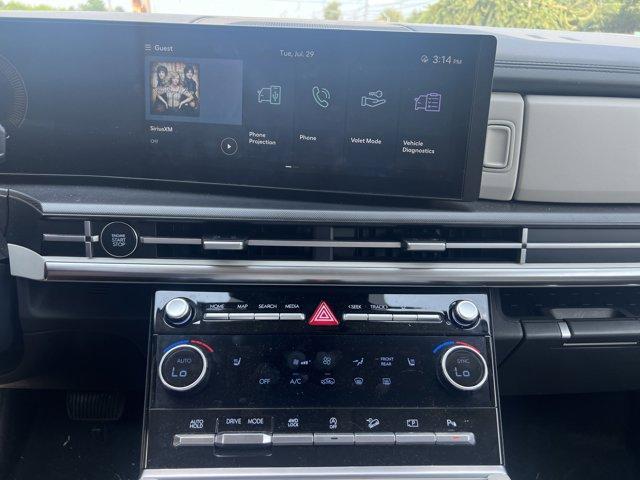 Photo of 2024 Phantom Black Hyundai SANTA FE