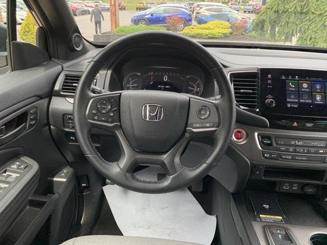 Photo of 2024 Obsidian Blue Pearl Honda Passport
