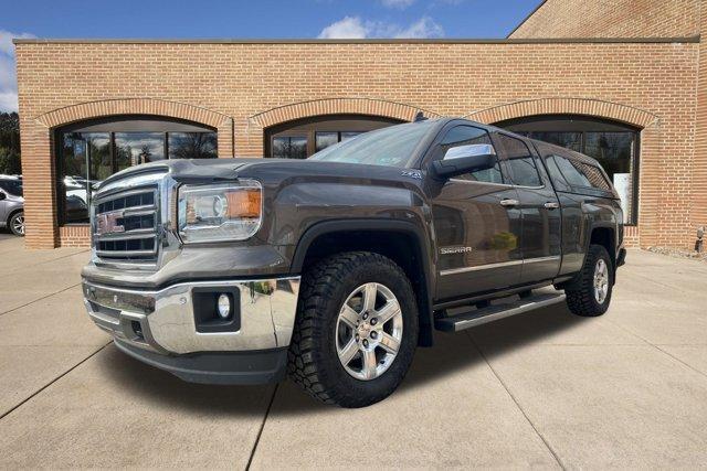 Photo of 2015 Bronze Alloy Metallic GMC Sierra 1500