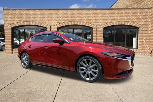 Photo of 2019 Soul Red Crystal Metallic Mazda Mazda3