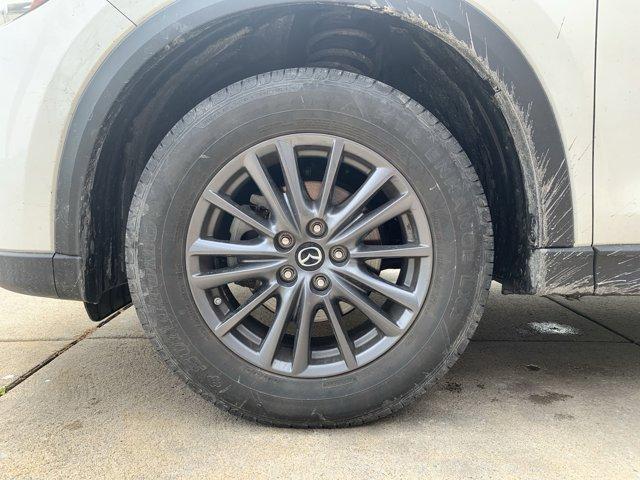 Photo of 2021 Snowflake White Pearl Mazda CX-5
