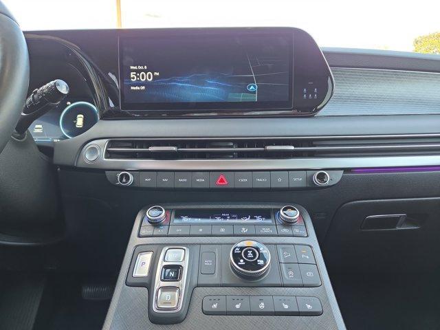Photo of 2024 Silver Hyundai PALISADE