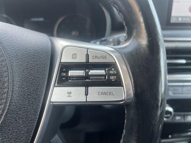 Photo of 2021 Glacial White Pearl Kia Telluride