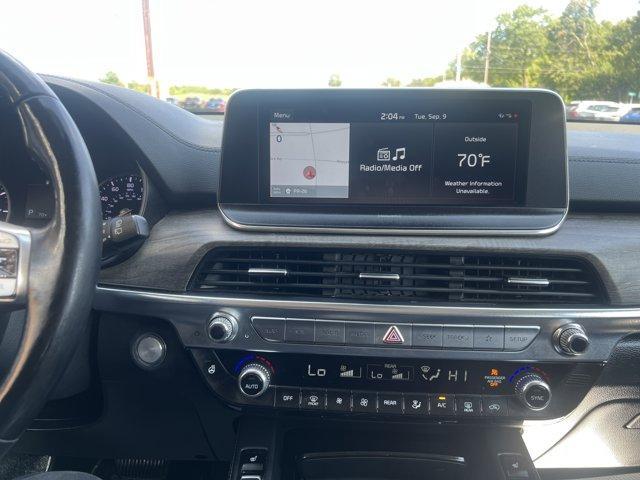 Photo of 2021 Glacial White Pearl Kia Telluride