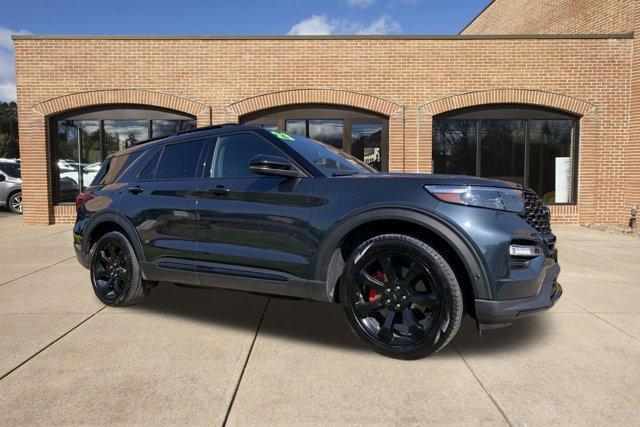 Photo of 2023 Stone Blue Metallic Ford Explorer