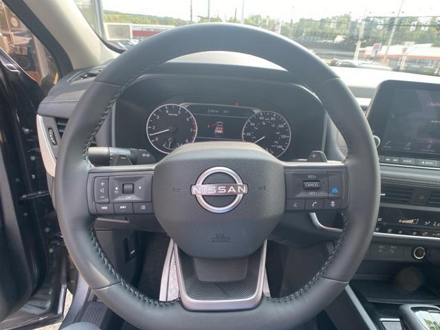 Photo of 2025 Gun Metallic Nissan Rogue