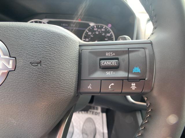 Photo of 2025 Gun Metallic Nissan Rogue