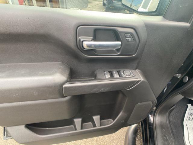 Photo of 2020 Black Chevrolet Silverado 1500