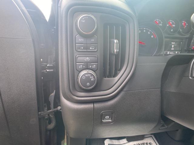 Photo of 2020 Black Chevrolet Silverado 1500