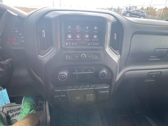 Photo of 2020 Black Chevrolet Silverado 1500