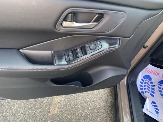 Photo of 2025 Baja Storm Metallic Nissan Rogue