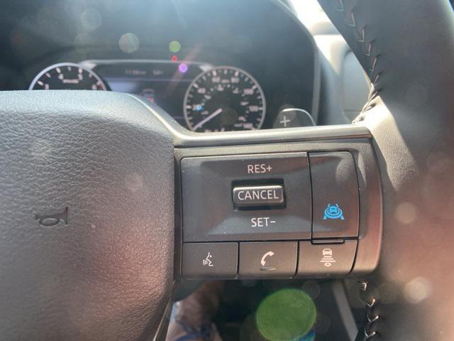 Photo of 2025 Everest White Pearl Nissan Rogue