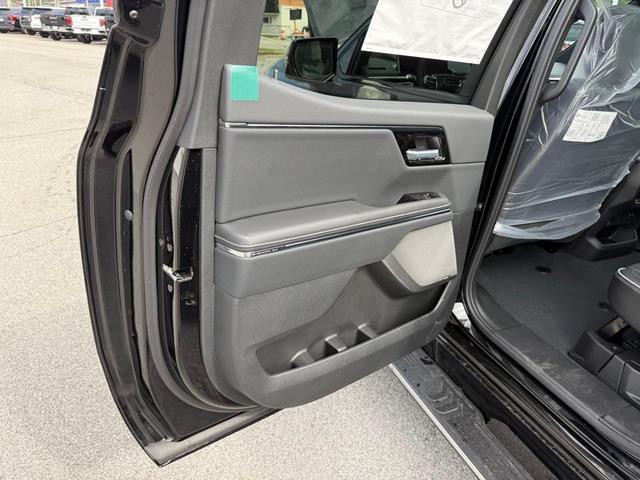Photo of 2025 Onyx Black GMC Sierra EV