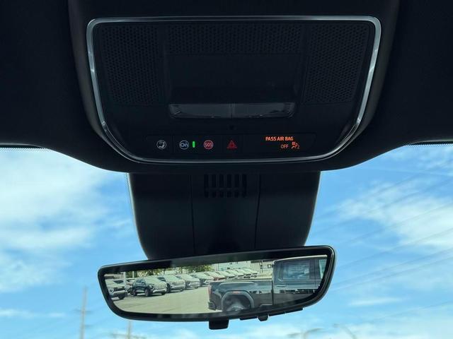 Photo of 2025 Onyx Black GMC Sierra EV
