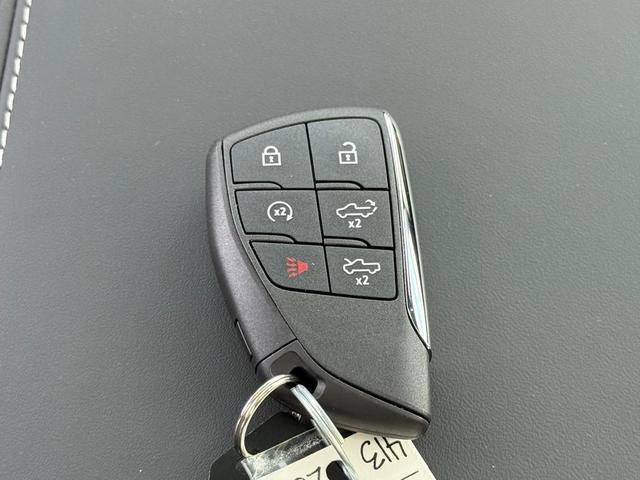 Photo of 2025 Onyx Black GMC Sierra EV