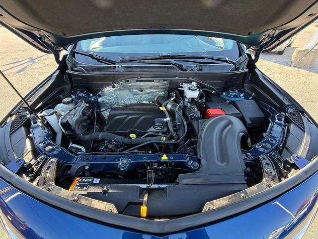 Photo of 2023 Sapphire Metallic Buick Encore GX