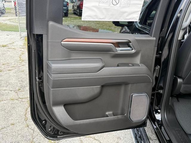 Photo of 2026 Onyx Black GMC Sierra 1500