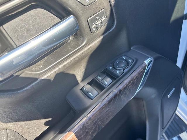 Photo of 2021 White Frost Tri-Coat GMC Sierra 1500