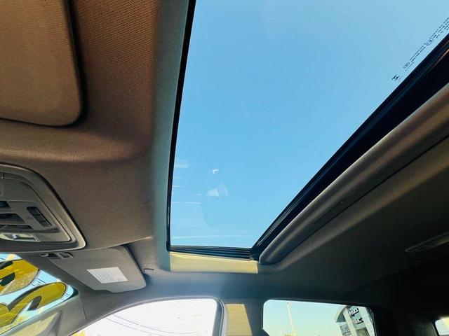 Photo of 2024 White Frost Tri-Coat GMC Sierra 1500