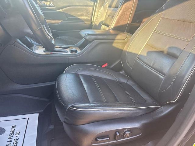 Photo of 2017 Ebony Twilight Metallic GMC Acadia