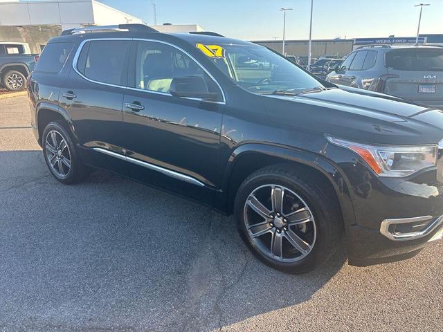 Photo of 2017 Ebony Twilight Metallic GMC Acadia