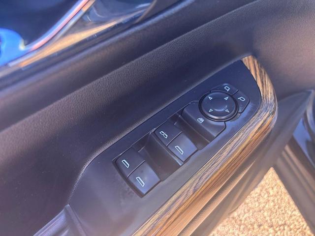 Photo of 2017 Ebony Twilight Metallic GMC Acadia