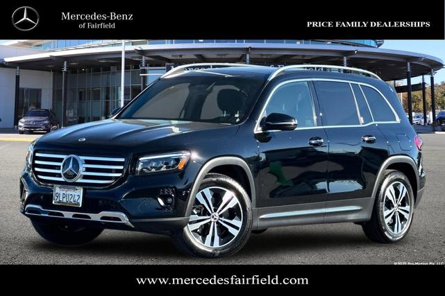 Photo of 2025 Night Black Mercedes-Benz GLB 250