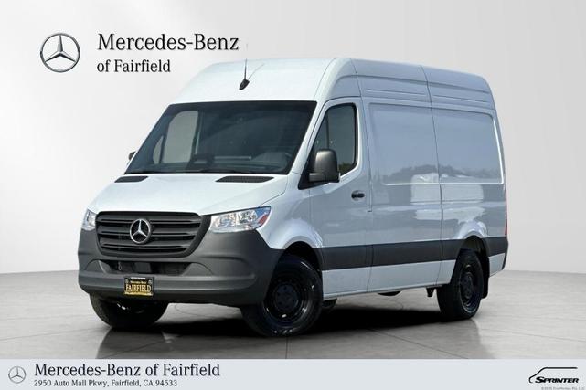 Photo of 2025 Arctic White Mercedes-Benz Sprinter 2500
