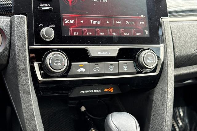 Photo of 2021 Sonic Gray Pearl Honda Civic