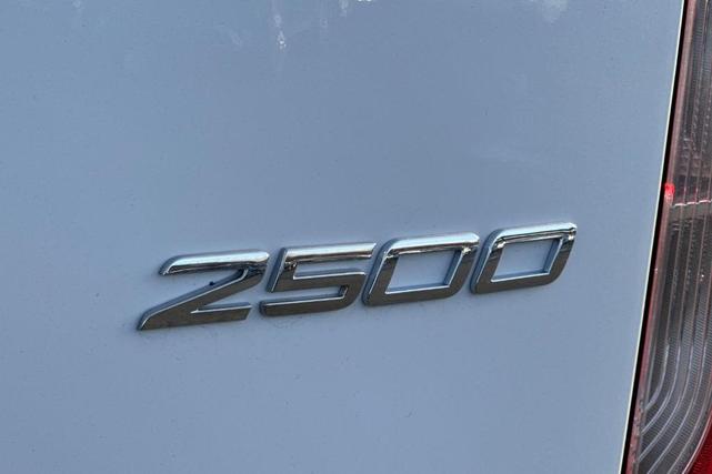 Photo of 2025 Arctic White Mercedes-Benz Sprinter 2500