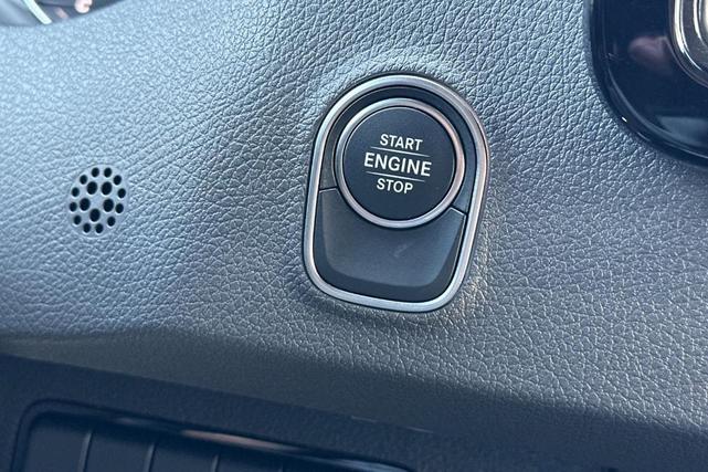Photo of 2025 Silver Mercedes-Benz Sprinter 2500