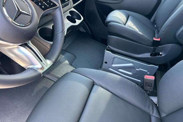 Photo of 2025 Silver Mercedes-Benz Sprinter 2500