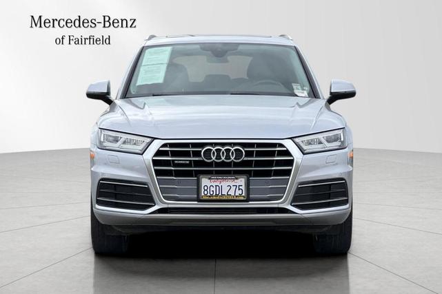 Photo of 2018 Florett Silver Metallic Audi Q5