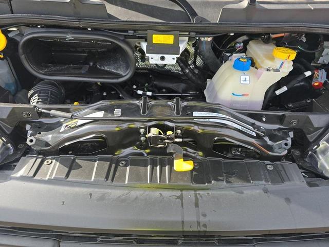 Photo of 2025 Bright White Clearcoat RAM ProMaster 2500