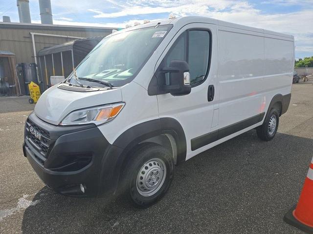 Photo of 2025 Bright White Clearcoat RAM ProMaster 2500