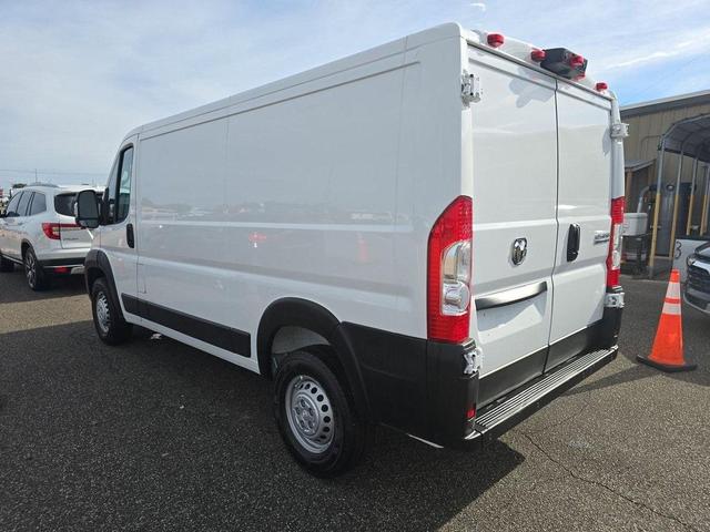 Photo of 2025 Bright White Clearcoat RAM ProMaster 2500