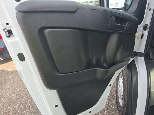 Photo of 2025 Bright White Clearcoat RAM ProMaster 2500